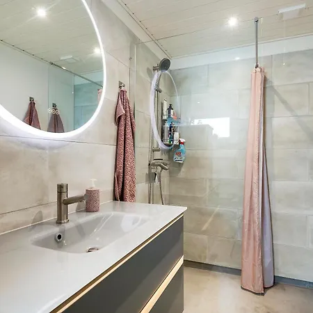 Cozy And Well-maintained House Near Feriehus *